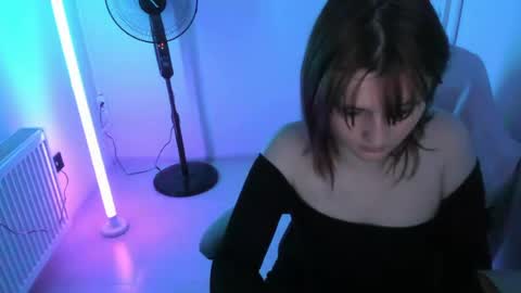 Evie online show from June 19, 2026, 7:45 am