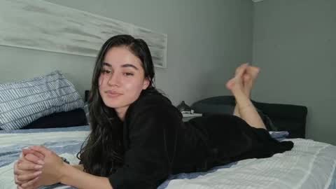 Snapshot of elarahayes chatting on May 7, 2026, 7:30 pm Elara Hayes online show from May 7, 2026, 7:30 pm