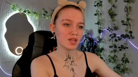 elastikiss online show from May 8, 2026, 8:52 am