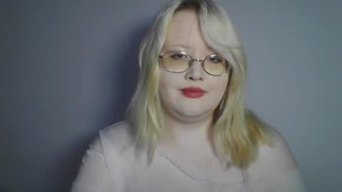 elayne_sweet online show from June 26, 2026, 6:07 am