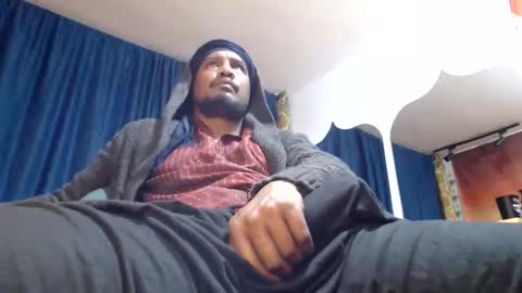 elcaballeroblack online show from December 17, 2025, 2:17 am