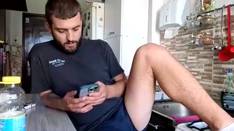 Snapshot of elchapoguzman95 chatting on September 22, 2025, 10:06 am elchapoguzman95 online show from September 22, 2025, 10:06 am