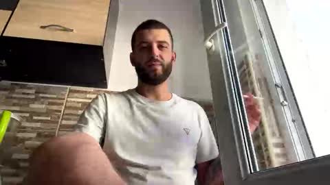 Snapshot of elchapoguzman95 chatting on November 2, 2025, 11:23 am elchapoguzman95 online show from November 2, 2025, 11:23 am