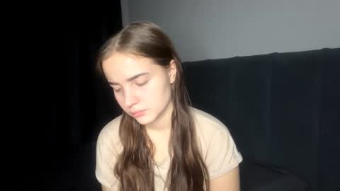 Snapshot of eleanorolaes chatting on February 27, 2026, 4:18 pm Kelly online show from February 27, 2026, 4:18 pm