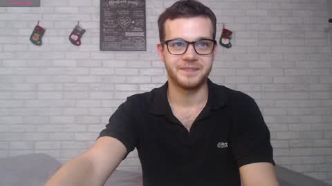Snapshot of electric_smile chatting on January 4, 2025, 5:16 pm Alex online show from January 4, 2025, 5:16 pm