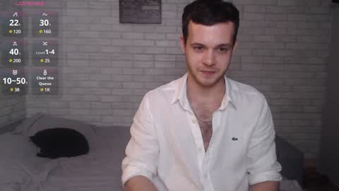 Snapshot of electric_smile chatting on January 10, 2025, 8:48 pm Alex online show from January 10, 2025, 8:48 pm