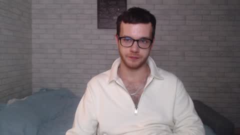 Snapshot of electric_smile chatting on January 20, 2025, 7:35 pm Alex online show from January 20, 2025, 7:35 pm