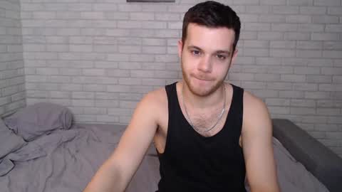 Snapshot of electric_smile chatting on February 24, 2025, 4:26 pm Alex online show from February 24, 2025, 4:26 pm