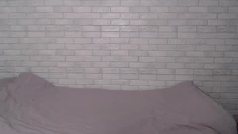 Alex online show from November 19, 2025, 5:40 am