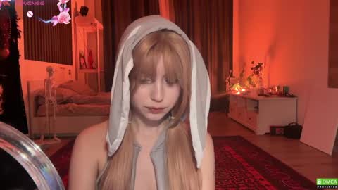 Snapshot of electric_woman chatting on April 6, 2026, 7:15 pm Aleksa online show from April 6, 2026, 7:15 pm