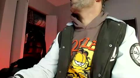 Snapshot of eleguasanto chatting on March 28, 2026, 11:10 am eleguasanto online show from March 28, 2026, 11:10 am