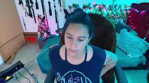 elektra online show from December 18, 2025, 7:09 pm