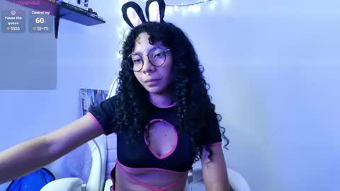 Snapshot of elektra_williams chatting on January 23, 2025, 12:14 am elektra_williams online show from January 23, 2025, 12:14 am