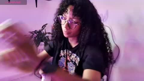 Snapshot of elektra_williams chatting on February 8, 2025, 2:04 am elektra_williams online show from February 8, 2025, 2:04 am