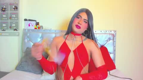 Snapshot of elekttra69 chatting on June 1, 2026, 10:55 pm elektra online show from June 1, 2026, 10:55 pm