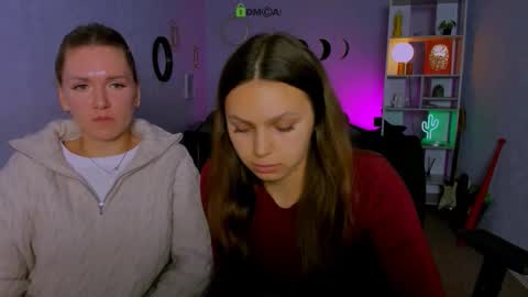 Snapshot of elen_dark chatting on October 9, 2025, 6:55 am elen_dark online show from October 9, 2025, 6:55 am