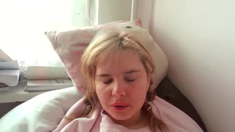 Snapshot of elenaflirt chatting on February 4, 2026, 11:27 am Elena online show from February 4, 2026, 11:27 am