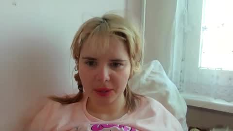 Snapshot of elenaflirt chatting on February 20, 2026, 3:45 pm Elena online show from February 20, 2026, 3:45 pm