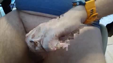 Snapshot of elencher69 chatting on November 5, 2025, 2:06 pm Eric online show from November 5, 2025, 2:06 pm