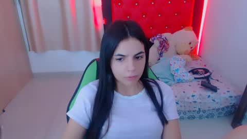 agnes online show from December 15, 2024, 5:31 pm