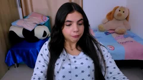 agnes online show from September 22, 2025, 7:05 pm