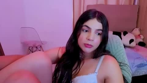 agnes online show from April 15, 2026, 7:58 pm