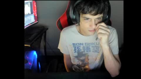 elephantrunkman online show from January 12, 2025, 4:21 am