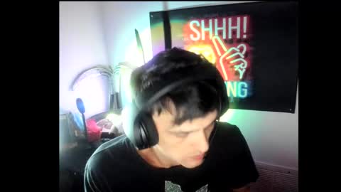 elephantrunkman online show from March 11, 2025, 5:27 am