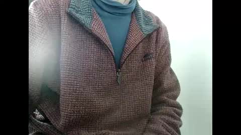 elfyonee online show from February 7, 2025, 2:15 pm