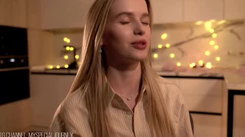 Eli online show from November 21, 2025, 5:55 pm