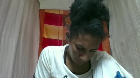 elia011 online show from February 26, 2026, 7:40 am