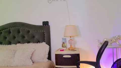 Snapshot of elian_craiggggg chatting on June 10, 2026, 6:40 pm Elian online show from June 10, 2026, 6:40 pm