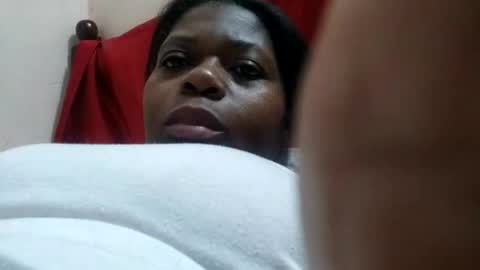 elianis598477 online show from January 11, 2026, 11:32 pm