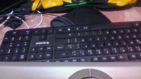 eliannee online show from March 15, 2026, 1:17 pm