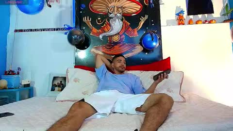 Snapshot of elias_salvatore_ chatting on March 29, 2026, 5:02 pm elias_salvatore_ online show from March 29, 2026, 5:02 pm