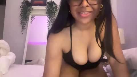 elibabyyy2 online show from February 8, 2026, 5:44 am