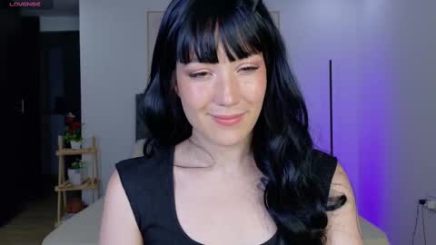 Snapshot of eliiih_ chatting on October 4, 2025, 2:20 am eliiih_ online show from October 4, 2025, 2:20 am