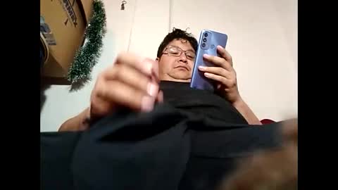 Snapshot of elimposstor chatting on December 25, 2024, 9:13 am elimposstor online show from December 25, 2024, 9:13 am