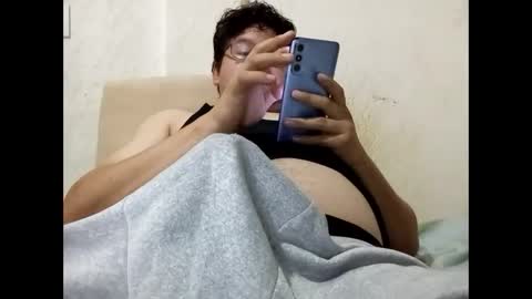 Snapshot of elimposstor chatting on October 14, 2025, 2:07 pm elimposstor online show from October 14, 2025, 2:07 pm