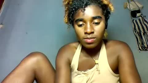 elina981 online show from March 21, 2026, 8:52 am