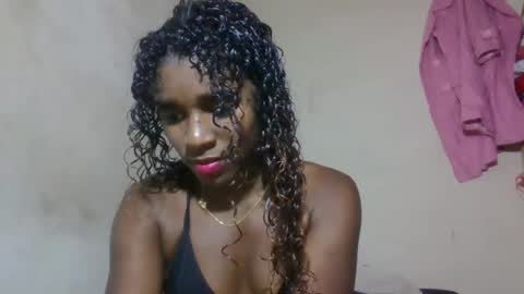 elina981 online show from May 16, 2026, 11:53 am