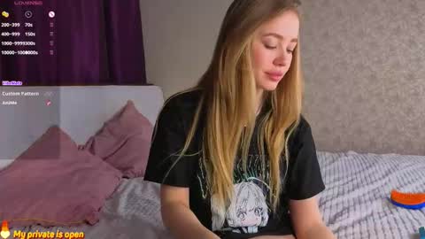 Snapshot of elina_wilgauch chatting on February 3, 2026, 2:53 am Elina online show from February 3, 2026, 2:53 am