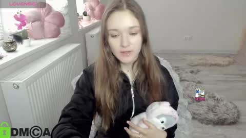 elina_x online show from March 31, 2026, 6:47 am