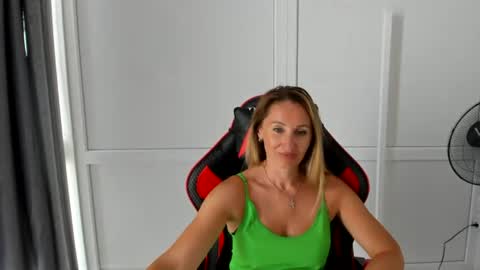Milena online show from June 29, 2026, 10:15 am