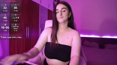 Elina Rossi online show from April 20, 2026, 6:53 pm