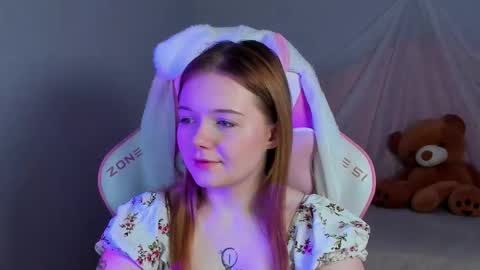 Snapshot of elinavale chatting on March 11, 2026, 7:14 am elinavale online show from March 11, 2026, 7:14 am