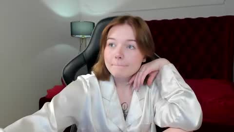 elinavale online show from July 6, 2026, 5:04 am