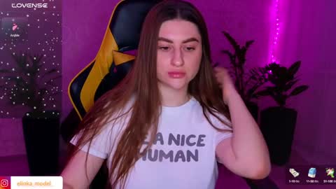 Snapshot of elinkalove chatting on January 19, 2025, 5:15 am Elina online show from January 19, 2025, 5:15 am