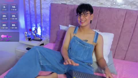 Snapshot of elio_ares18 chatting on February 26, 2025, 8:33 pm elio_ares18 online show from February 26, 2025, 8:33 pm