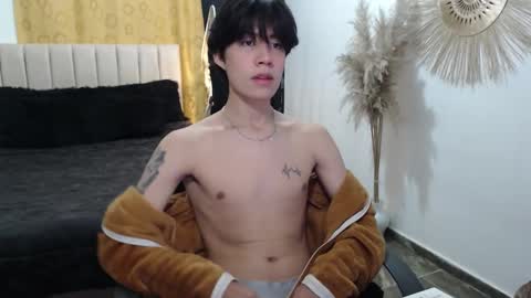 Snapshot of elio_collem chatting on September 23, 2025, 1:08 am ELIO online show from September 23, 2025, 1:08 am